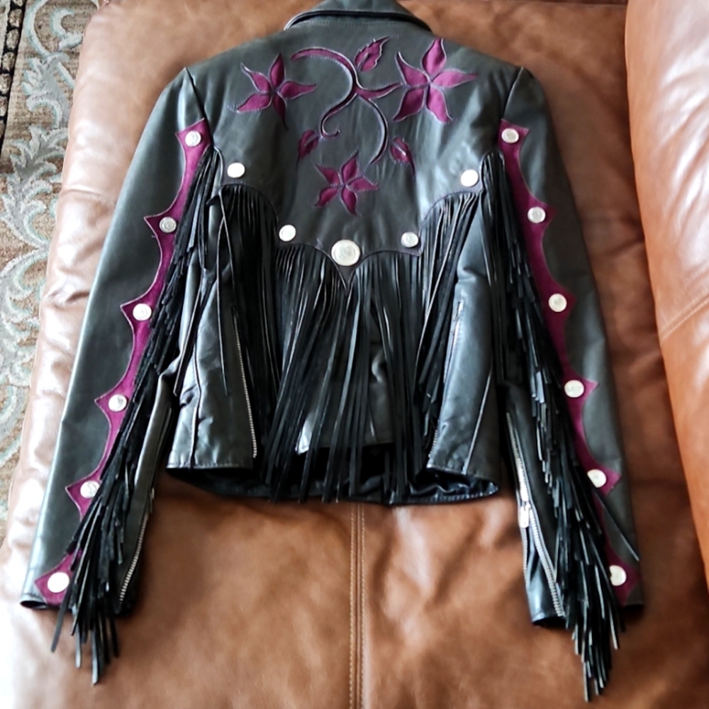 Women's Vintage Leather Jacket with Fringe Size 8, Small